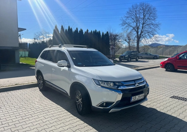 Mitsubishi Outlander cena 69900 przebieg: 183151, rok produkcji 2016 z Biała małe 137